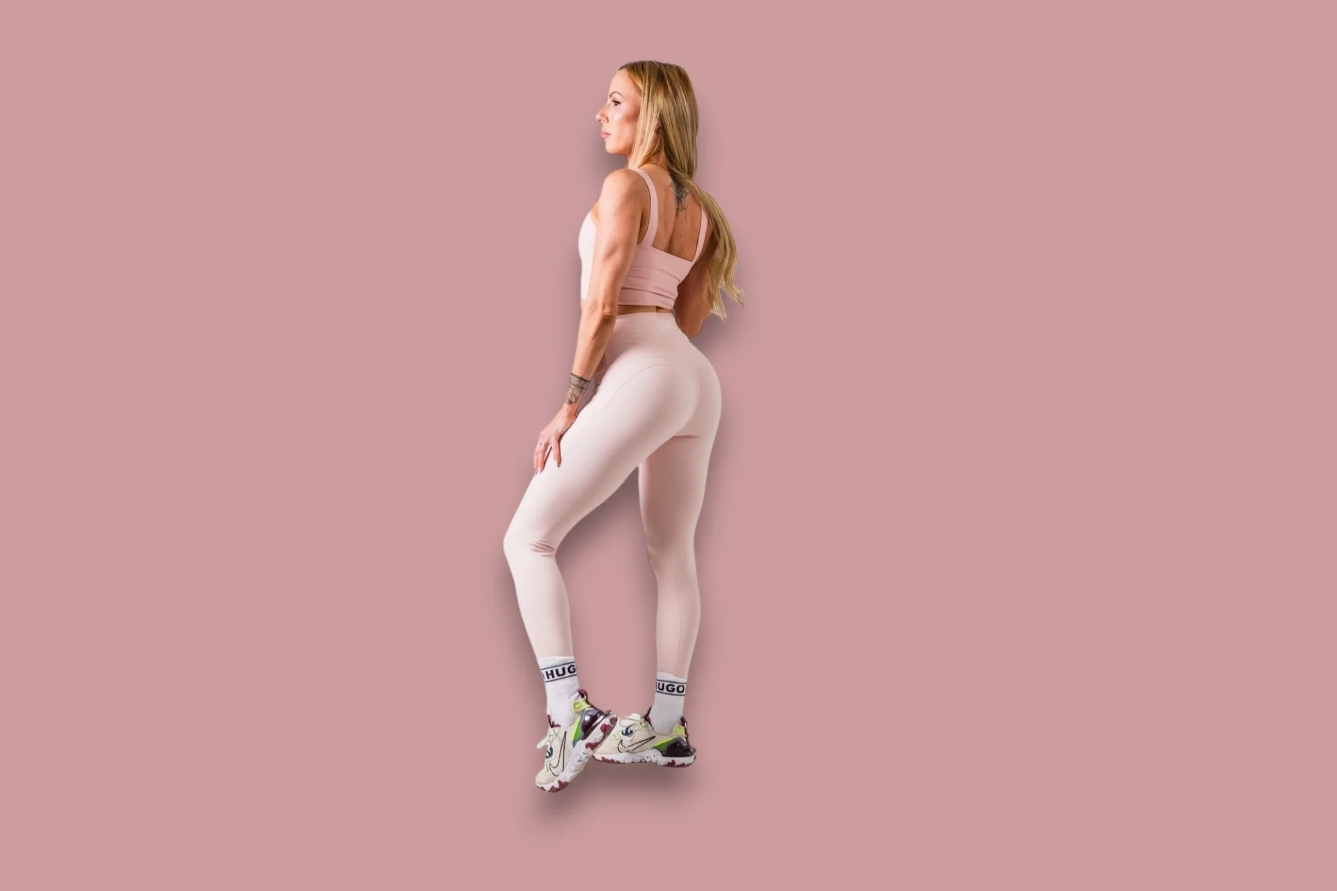 Sporten%20k%D0%BB%D0%B8%D0%BD%20Peachy